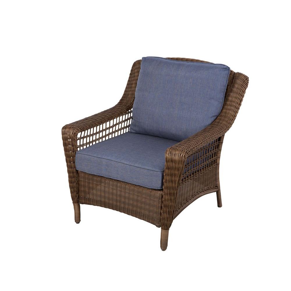 Outdoor wicker chairs  09