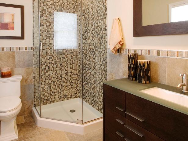 Patterned Tile Adds Visual Interest to Guest Bath