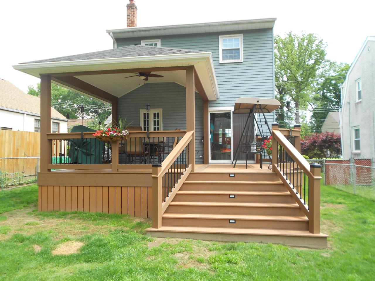 covered deck  27