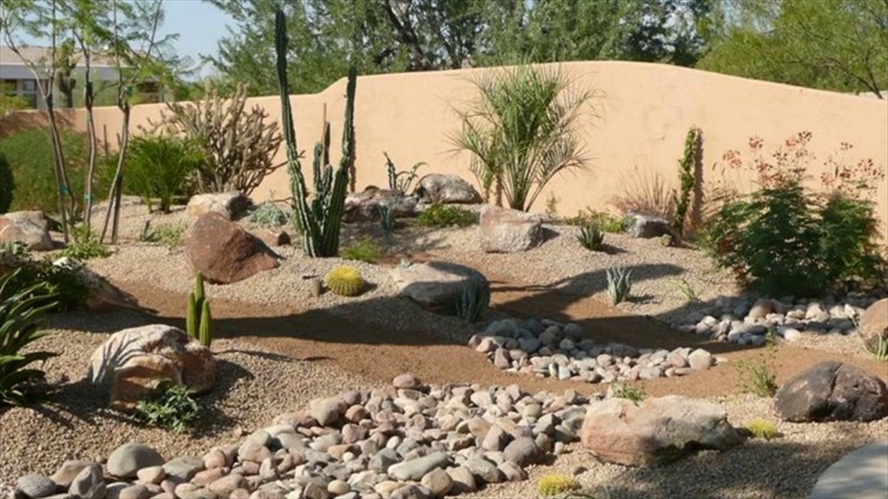desert landscaping 78