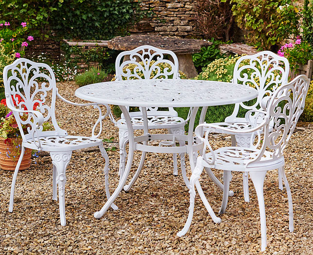 garden tables and chairs  12